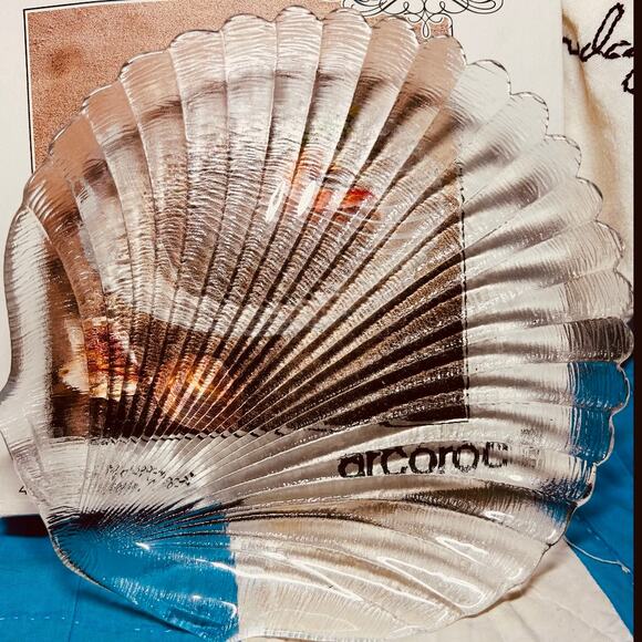 Arcoroc France Coquillage Shell Plates–Set of 8–7.75" 2 sets of 4-original box - Picture 5 of 5